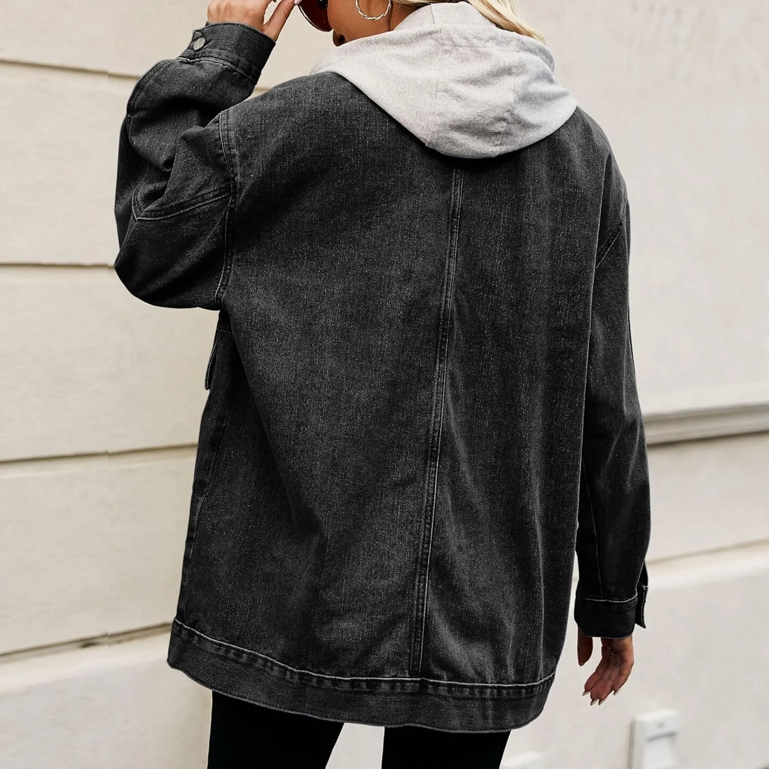 FindThy Womens Oversized Denim Jean Jacket Long Sleeve Button Up Jean Jacket Top With Pockets