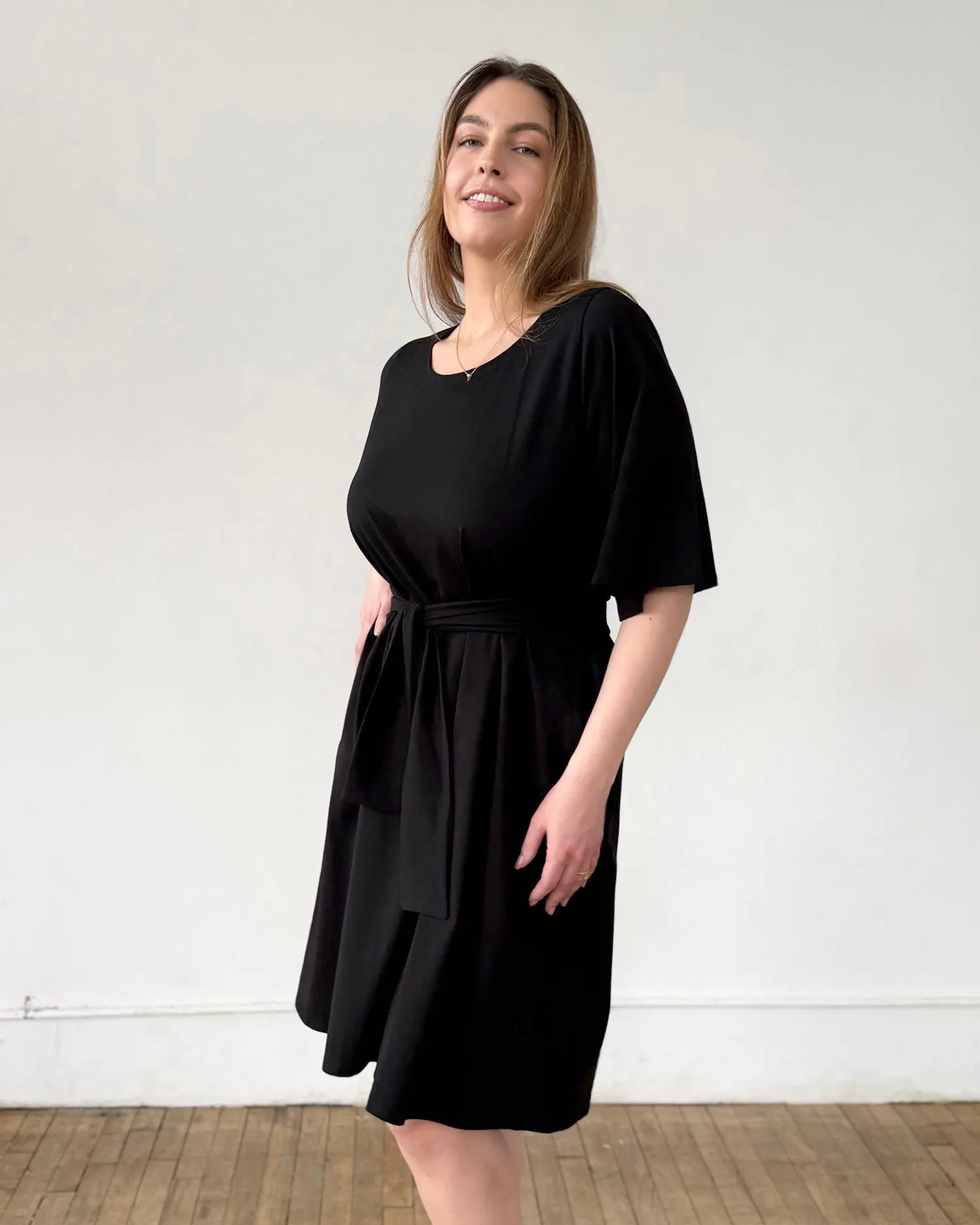 IRVINE dress in Black