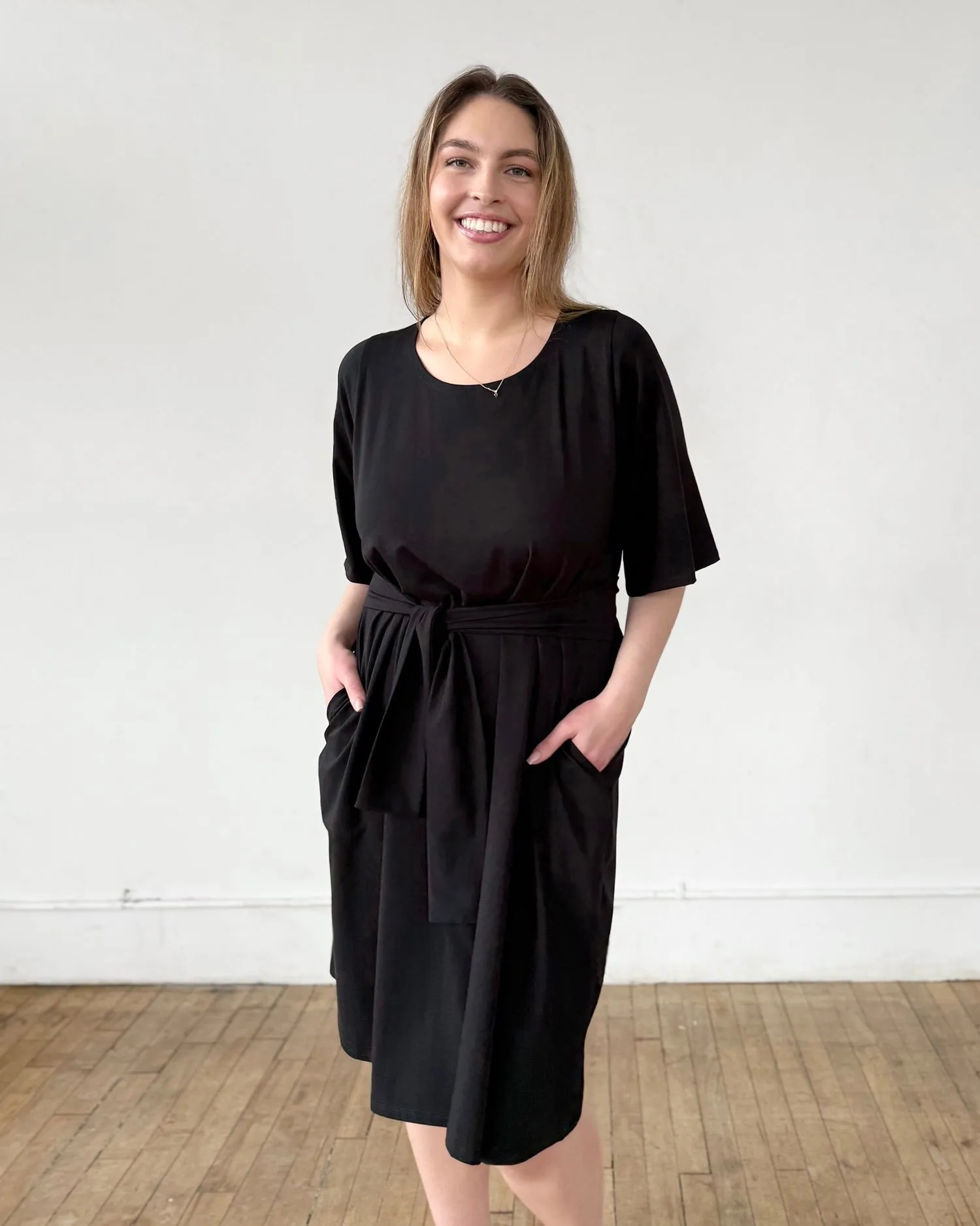 IRVINE dress in Black