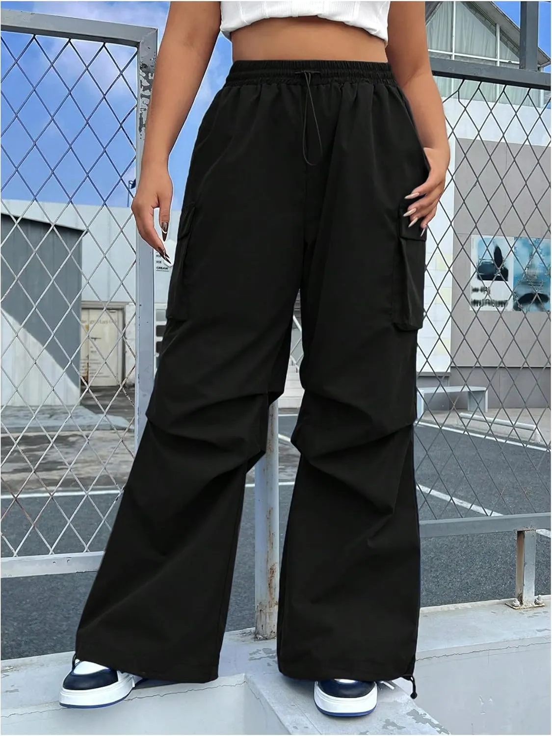 OYOANGLE Women's Plus Size Drawstring Waist Wide Leg Casual Cargo Pants with Pocket