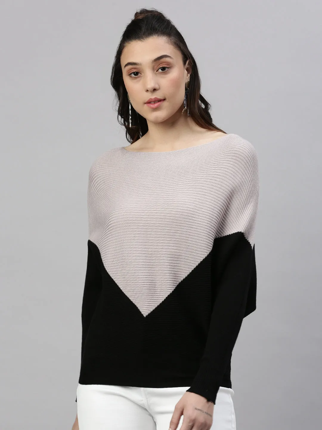 Women Grey Colour blocked Round Neck Acrylic Top