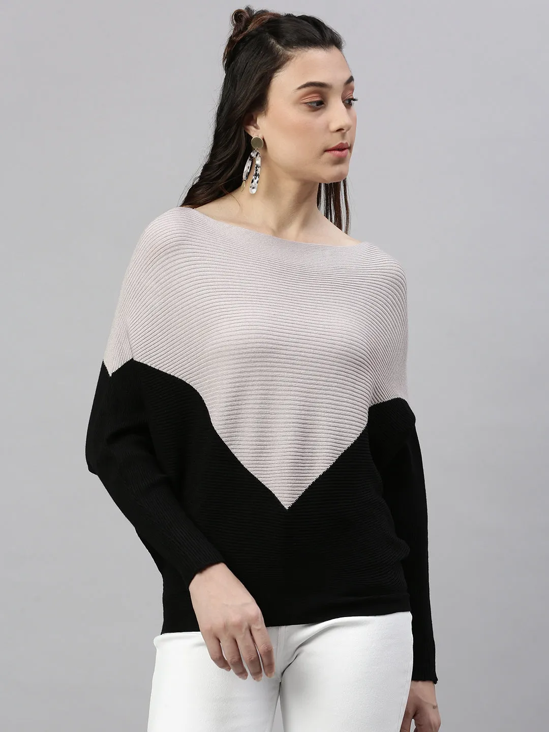 Women Grey Colour blocked Round Neck Acrylic Top